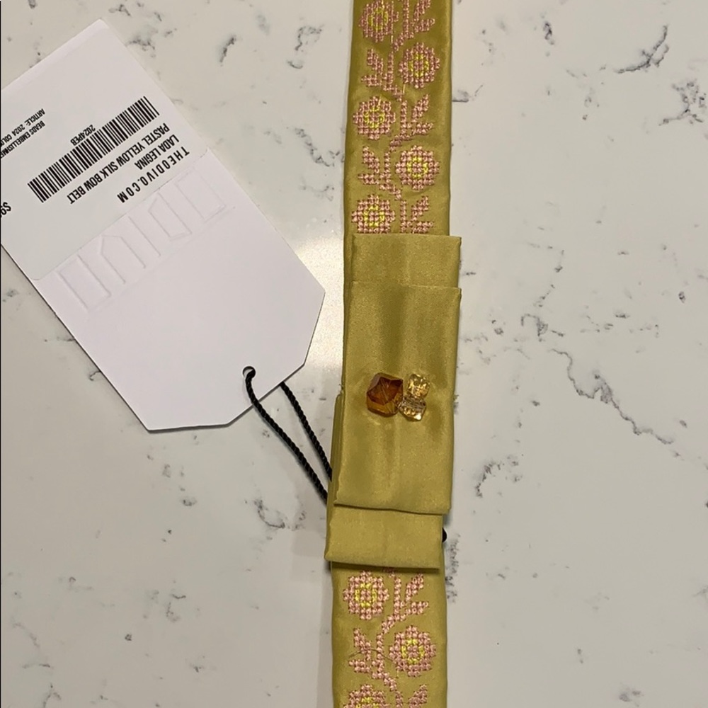 Silk embroidered belt - Picture 7 of 7
